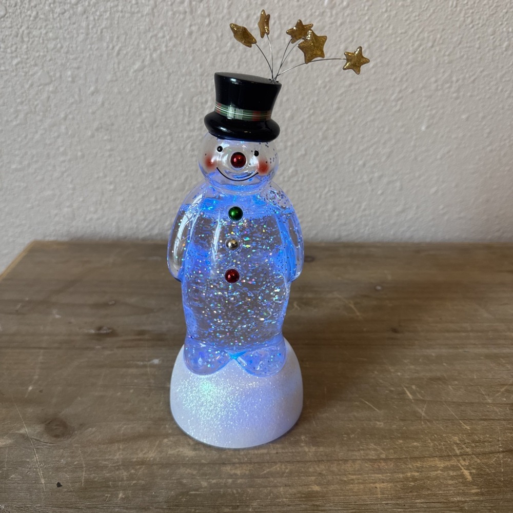 Retired Hallmark  Merry Magic Snowman Lighted Snow Globe 2009 Tested & Works